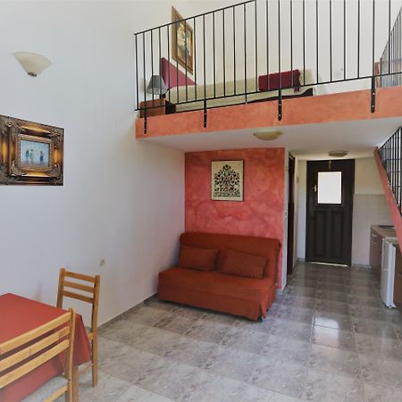 Angelina Studios Platanias  Exterior foto